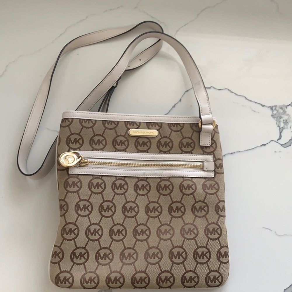 Michael Kors Crossbody Purse